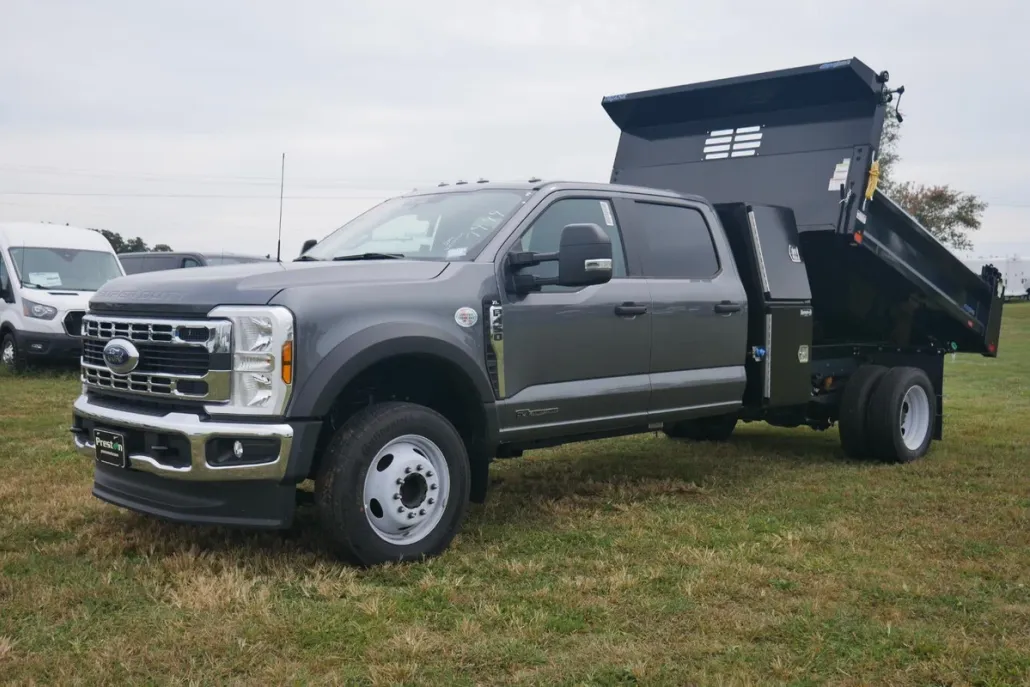2024 Ford F-450 XL photo 1