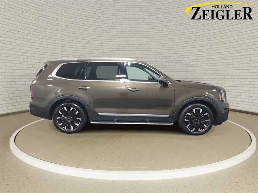 2025 Kia Telluride SX photo 1