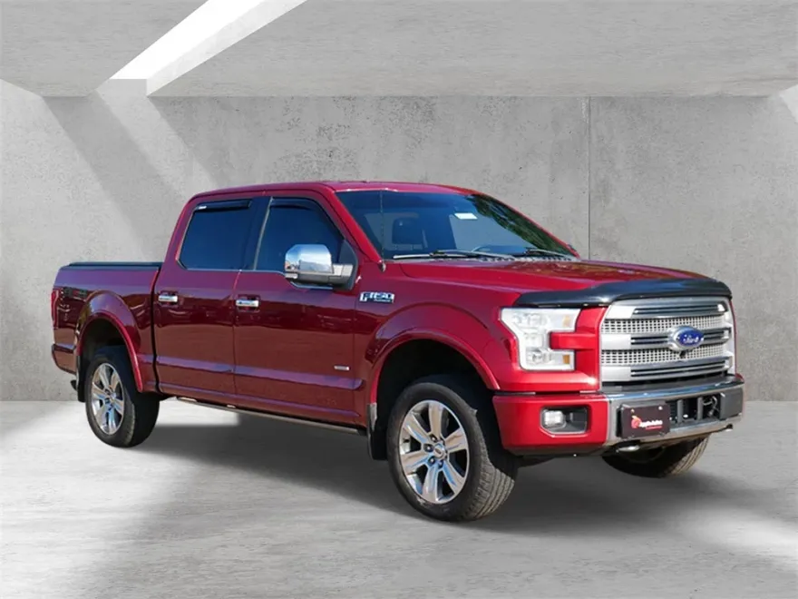2016 Ford F-150 Platinum photo 1