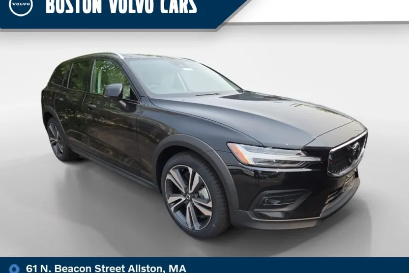 2026 Volvo V60 Cross Country B5 Plus photo 1
