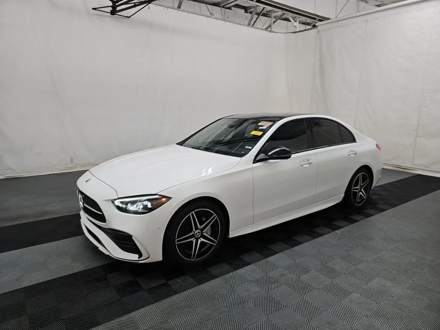 2020 Mercedes Benz GLC 300 4MATIC photo 1