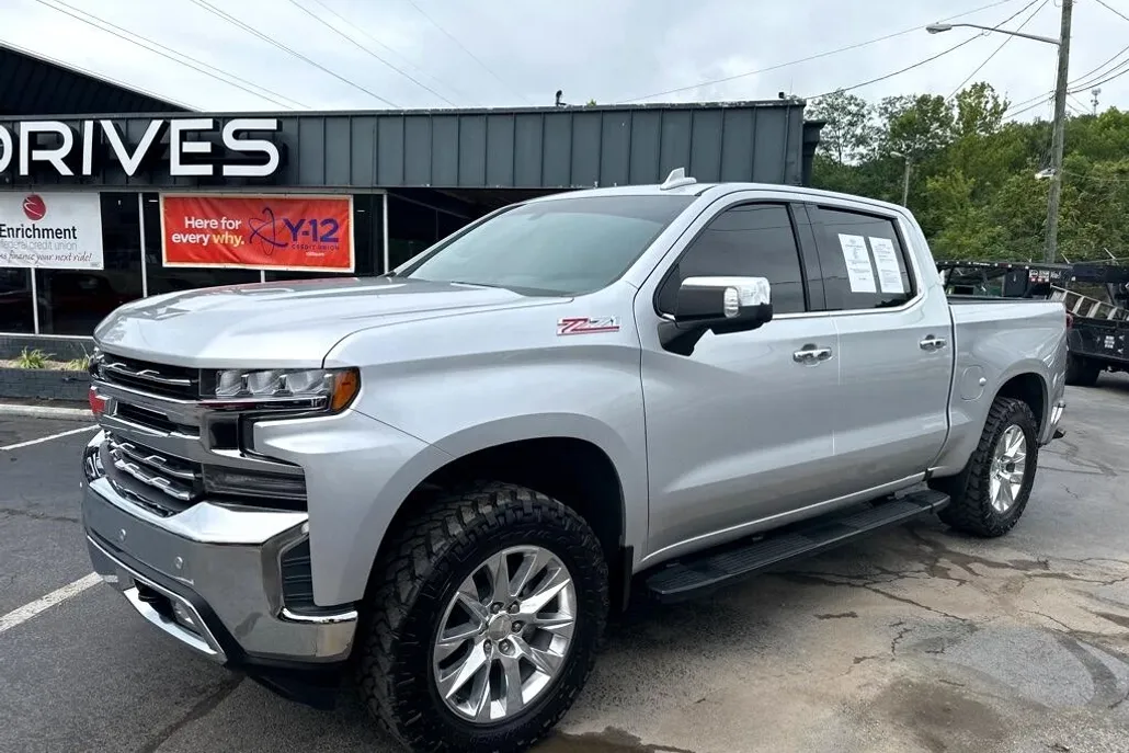 2019 Chevrolet Silverado 1500 LTZ photo 1