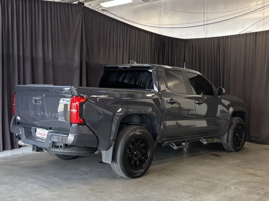 2024 Toyota Tacoma SR5 photo 1