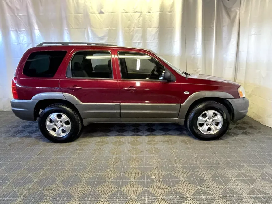 2003 Mazda Tribute ES photo 9