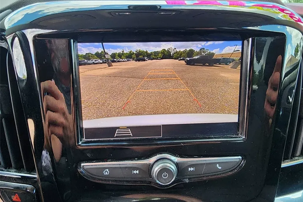 2021 Chevrolet Traverse Cloth 1LT photo 1