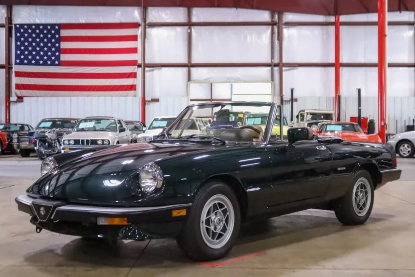 1986 Alfa Romeo Spider VELOCE photo 1