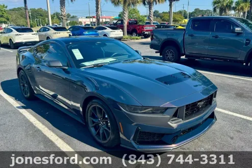 2025 Ford Mustang Dark Horse Premium photo 2