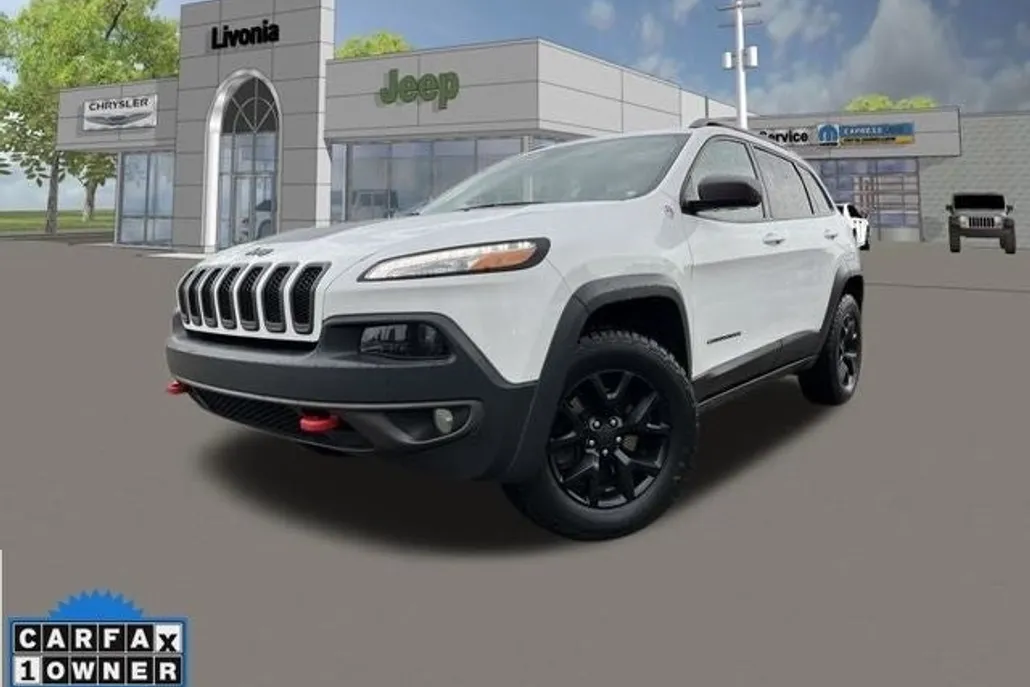 2017 Jeep Cherokee Trailhawk photo 1