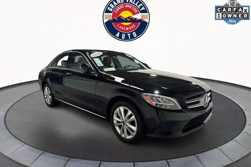 2019 Mercedes Benz C 300 Sedan photo 1