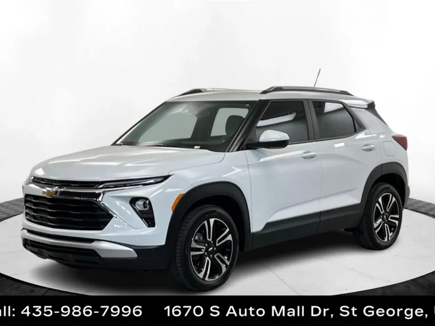 2025 Chevrolet Trailblazer LT photo 1