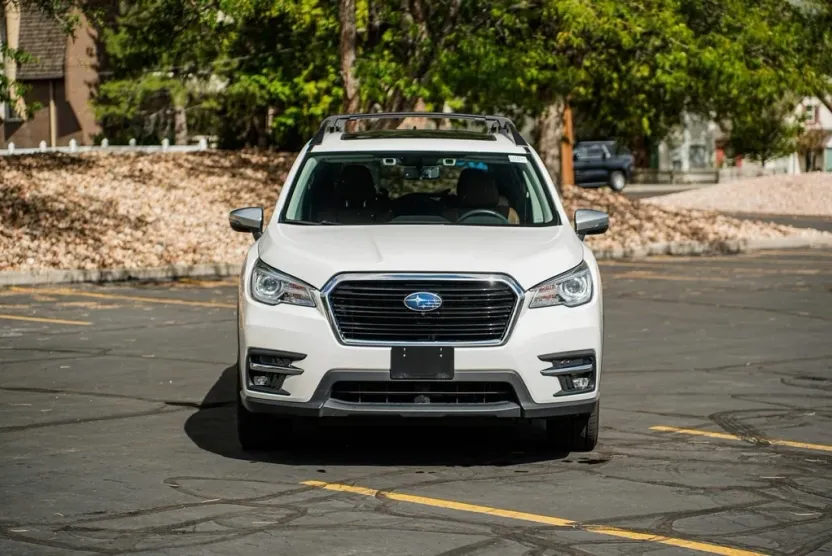 2020 Subaru Ascent Touring photo 1