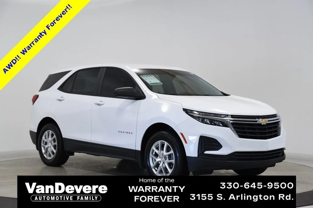 2024 Chevrolet Equinox LS photo 1