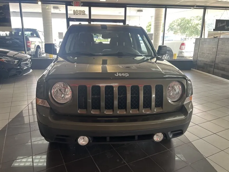 2016 Jeep Patriot Sport photo 1