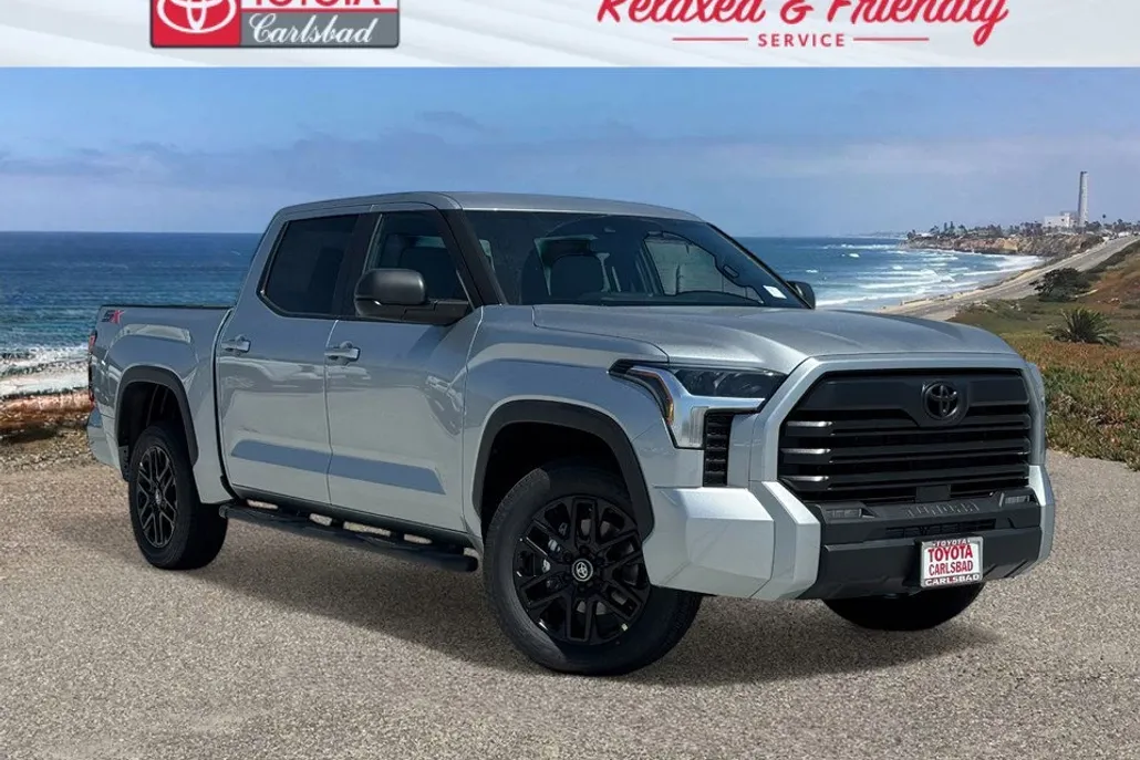 2026 Toyota Tundra SR5 CrewMax photo 1