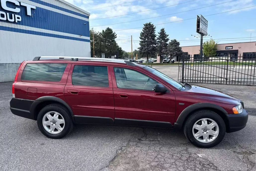 2006 Volvo XC70 photo 1