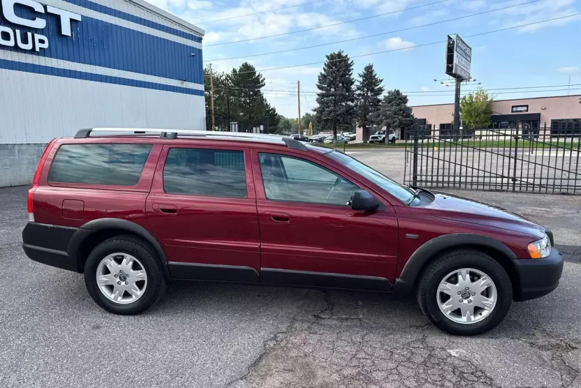 2006 Volvo XC70 photo 1