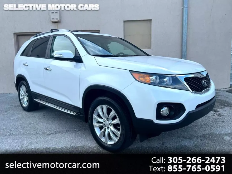 2011 Kia Sorento V6 LX photo 1