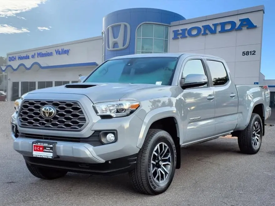 2020 Toyota Tacoma TRD Sport V6 photo 1