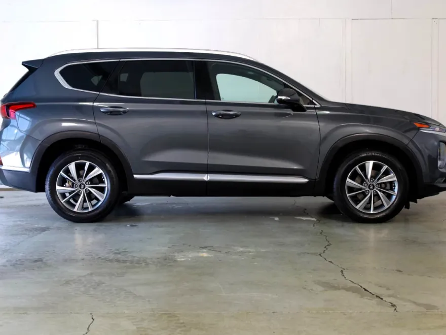 2019 Hyundai Santa Fe Limited photo 1