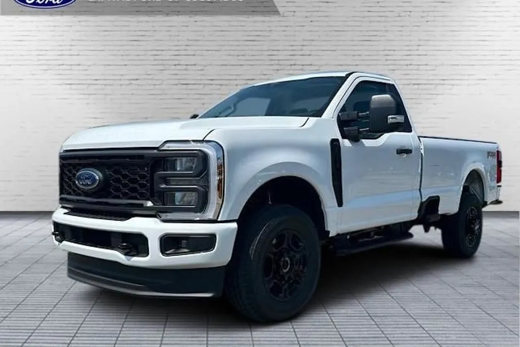 2025 Ford F-350 XL photo 1
