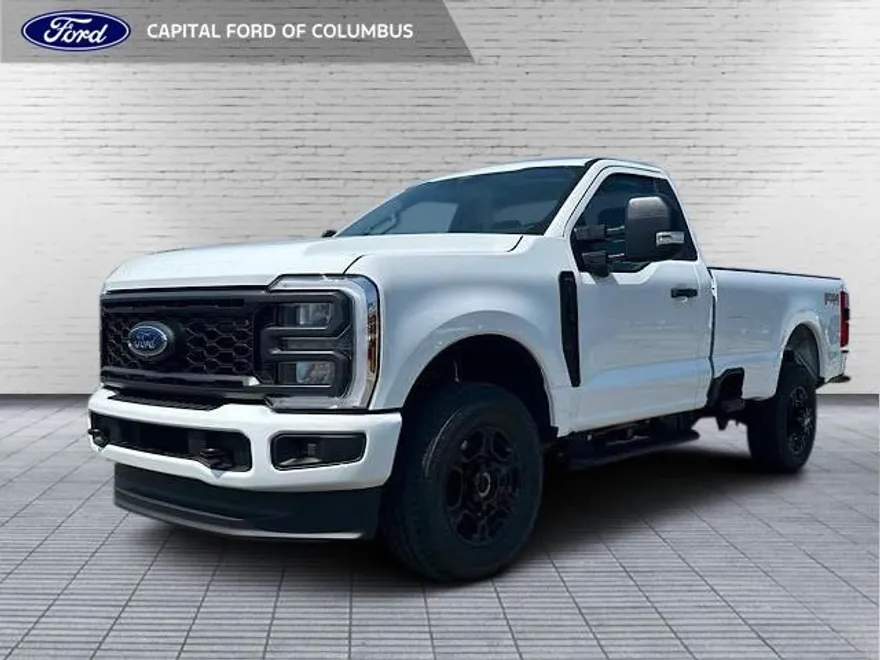 2025 Ford F-350 XL photo 1