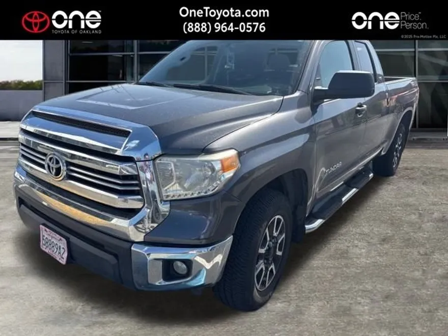 2017 Toyota Tundra TRD Pro photo 1