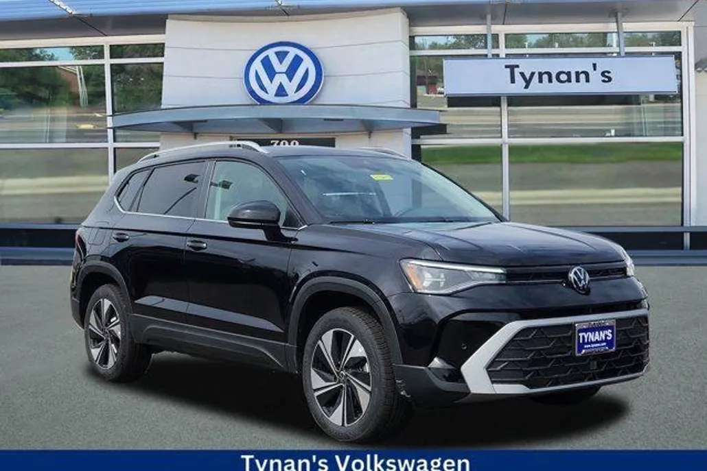 2025 Volkswagen Taos SE photo 1