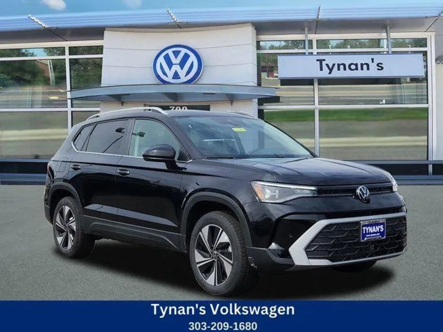 2025 Volkswagen Taos SE photo 1