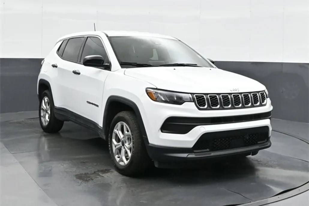 2025 Jeep Compass Sport photo 1