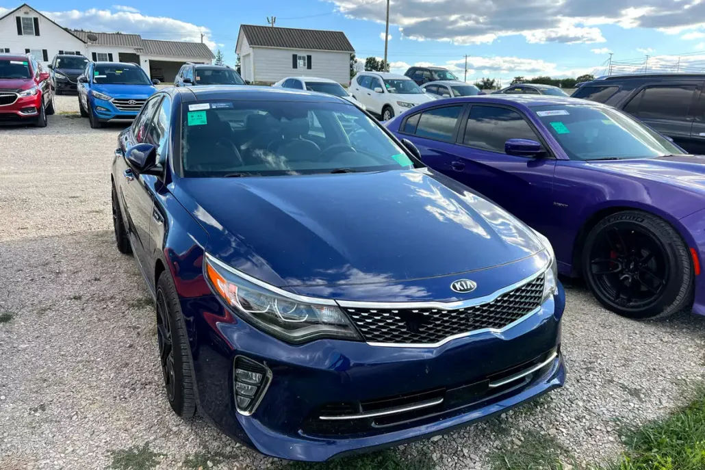 2018 Kia Optima Turbo photo 1