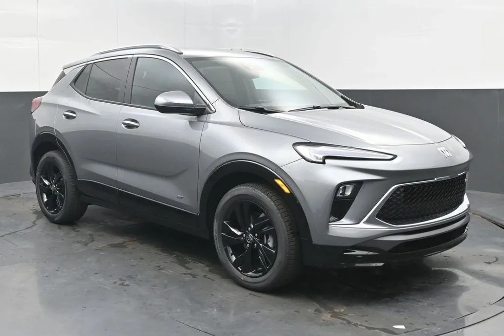 2026 Buick Encore GX Sport Touring photo 1