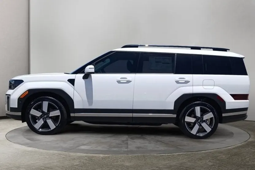 2026 Hyundai Santa Fe Limited photo 1