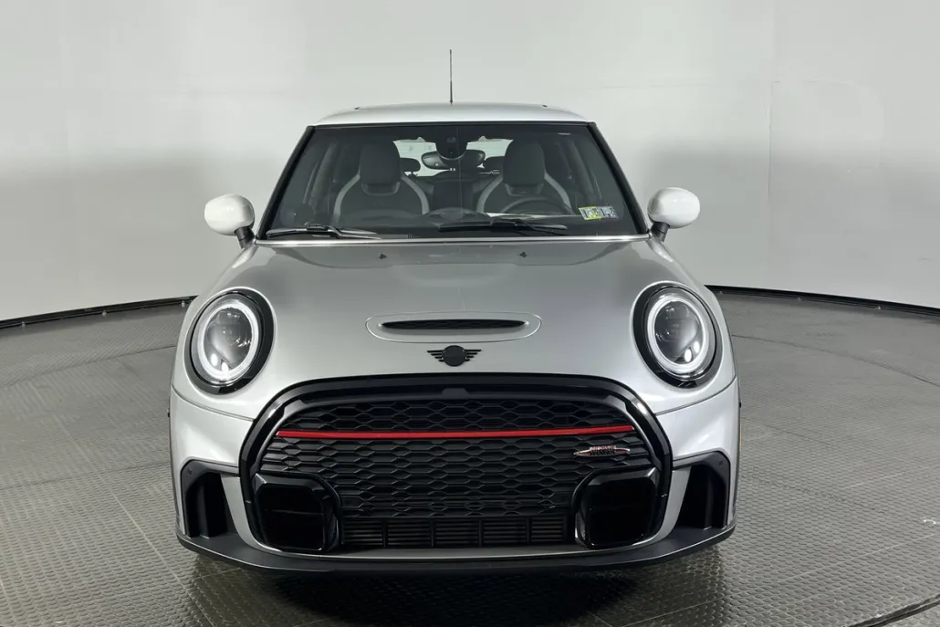 2024 Mini Cooper Hardtop John Cooper Works photo 1