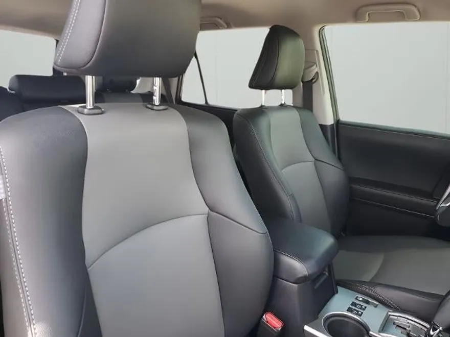 2020 Toyota 4Runner SR5 Premium 4WD photo 1