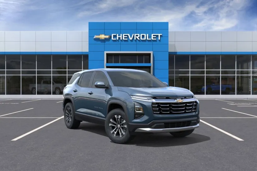 2026 Chevrolet Equinox LT photo 1