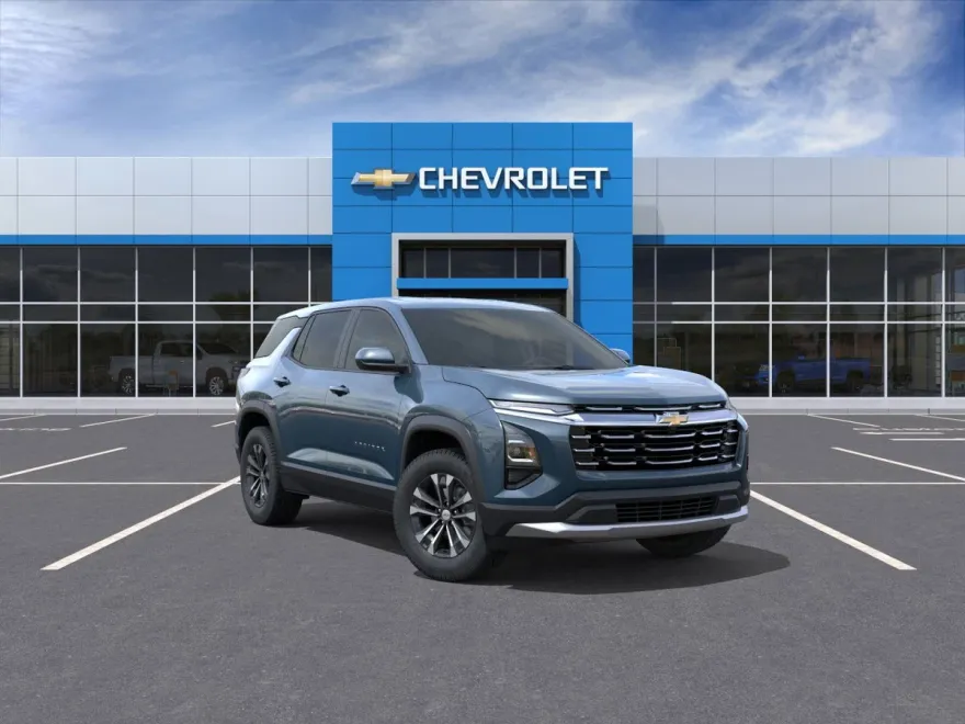 2026 Chevrolet Equinox LT photo 1