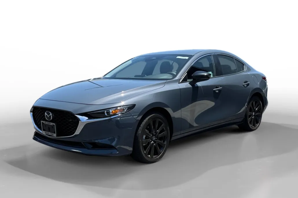 2025 Mazda Mazda3 2.5 s Carbon photo 1