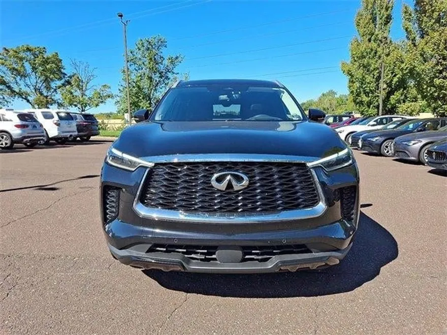 2023 Infiniti QX60 Luxe AWD photo 1