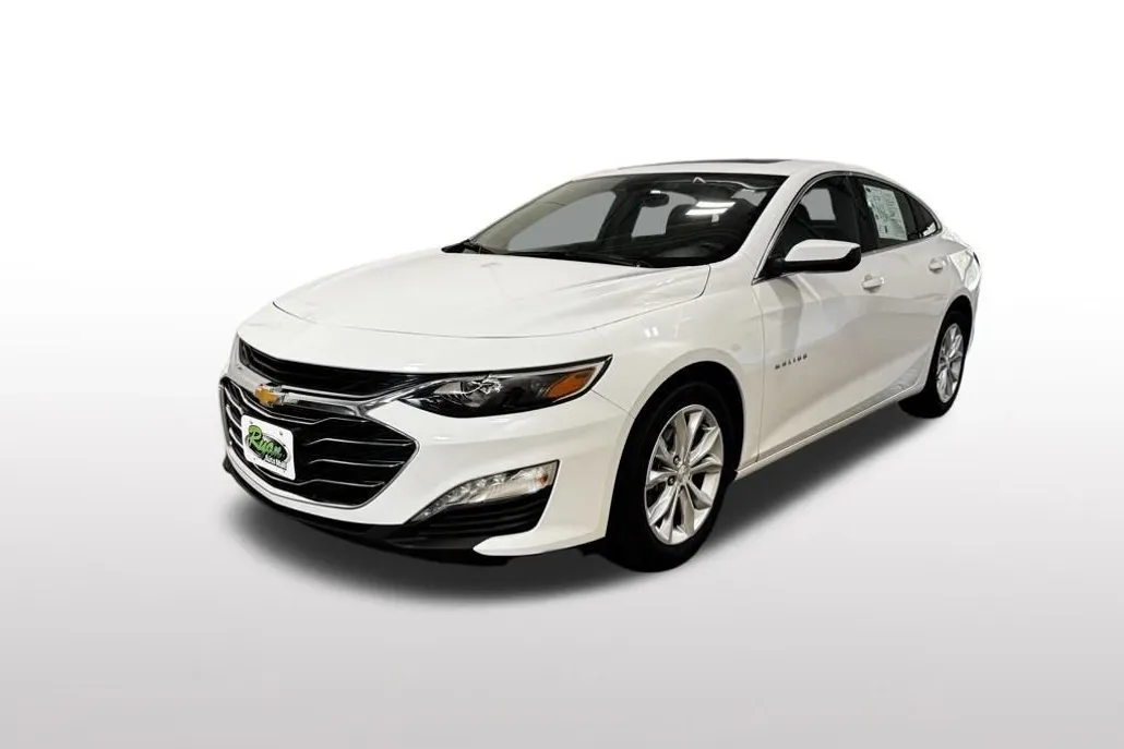 2024 Chevrolet Malibu 1LT photo 1