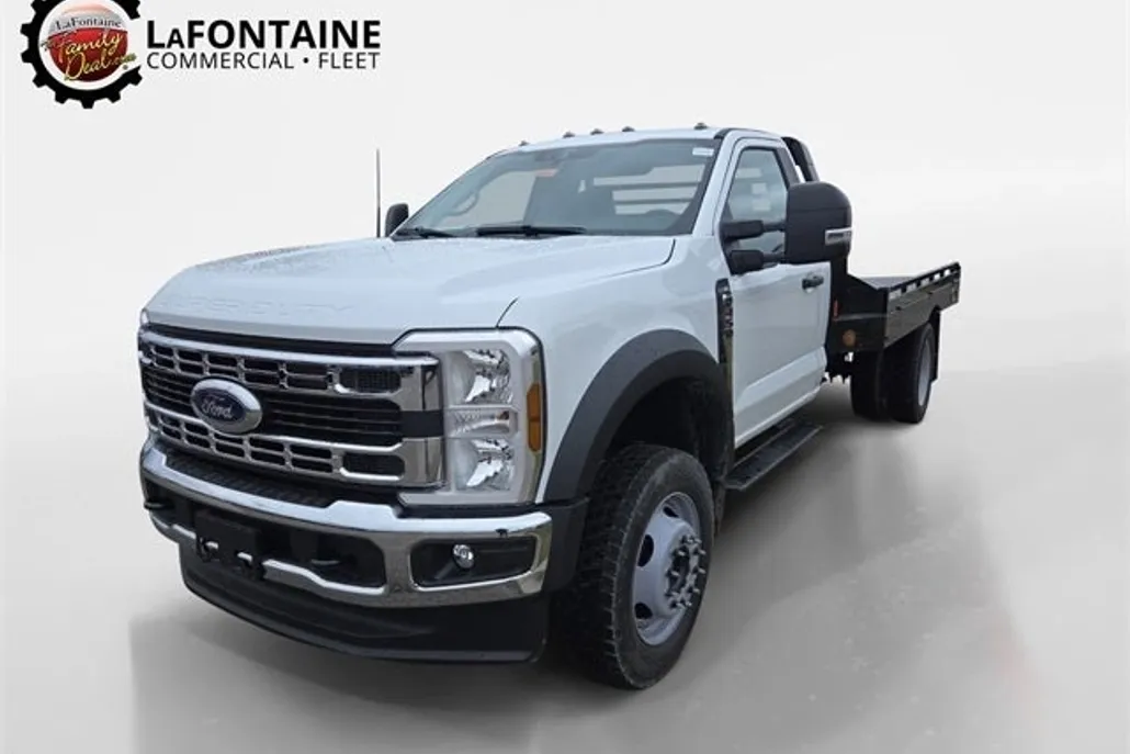 2025 Ford F-450 photo 1