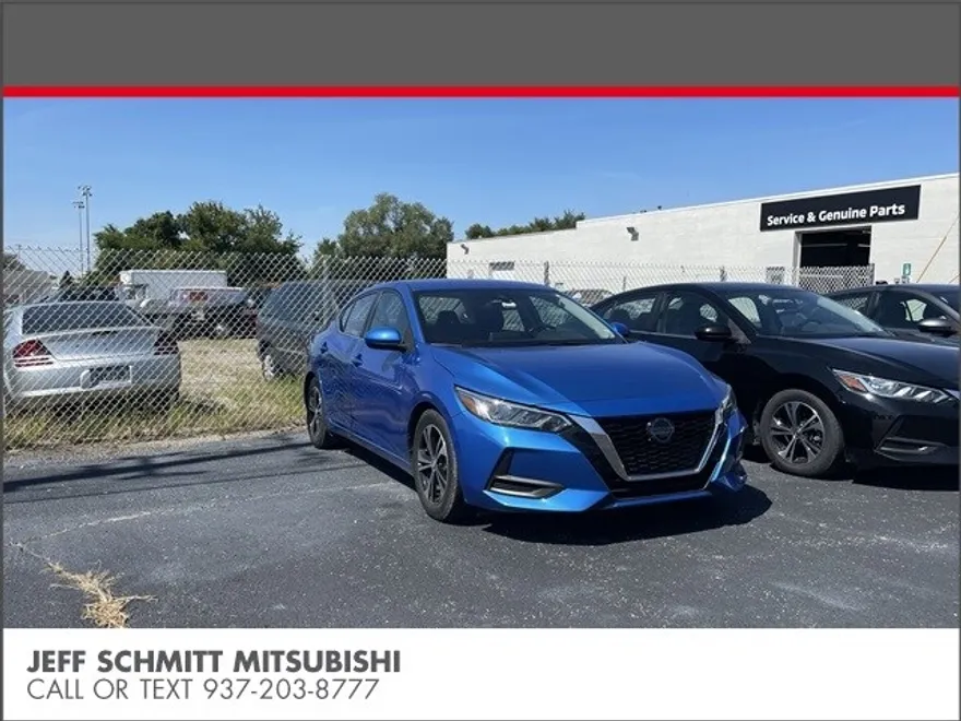 2023 Nissan Sentra SV photo 1