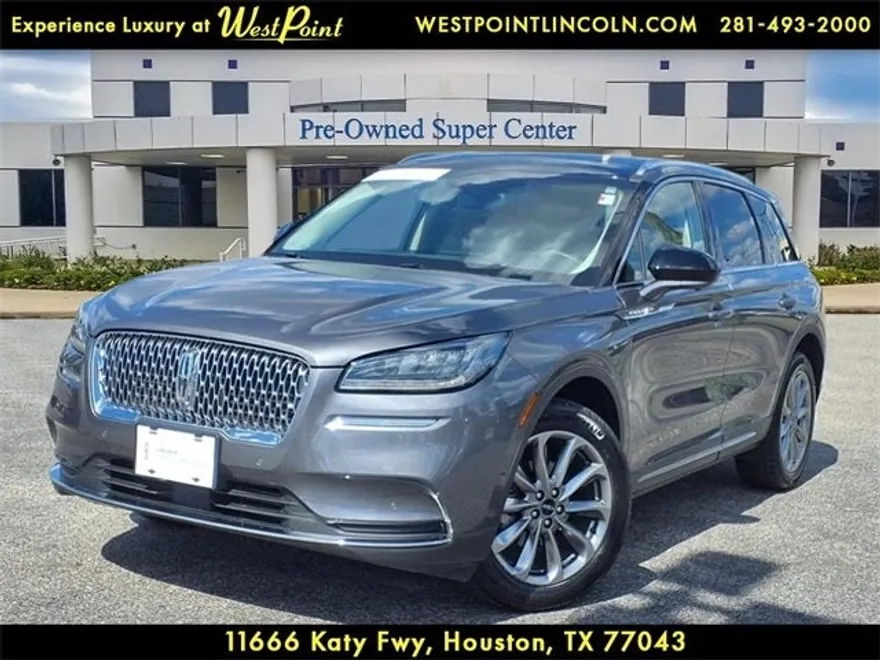 2021 Lincoln Corsair Standard photo 1