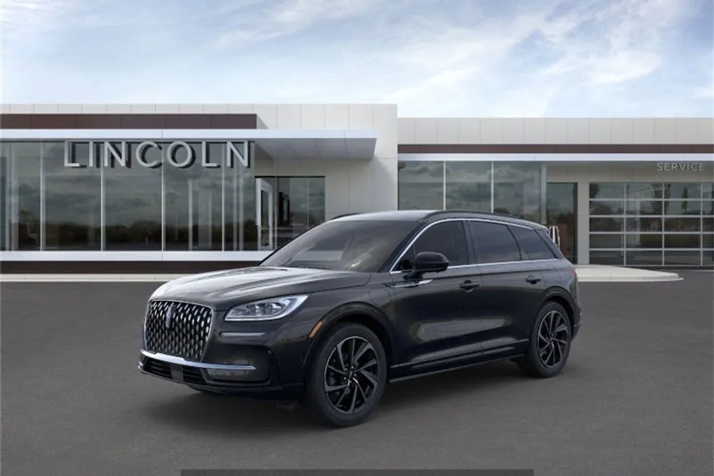 2025 Lincoln Corsair Grand Touring photo 1