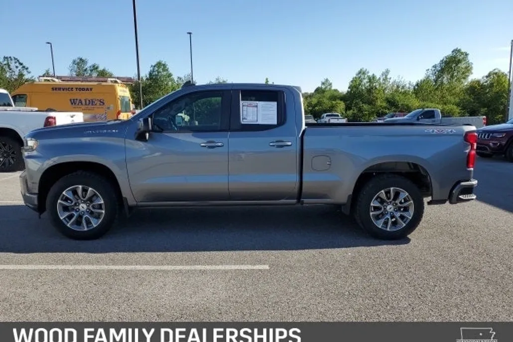 2021 Chevrolet Silverado 1500 RST photo 1