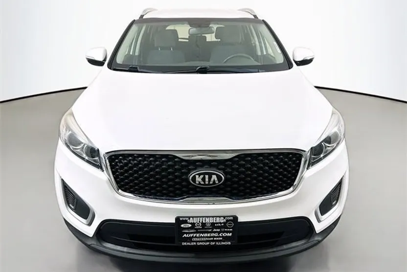 2018 Kia Sorento LX photo 1