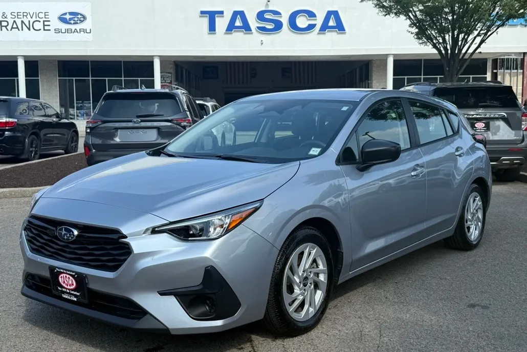 2024 Subaru Impreza Base photo 1