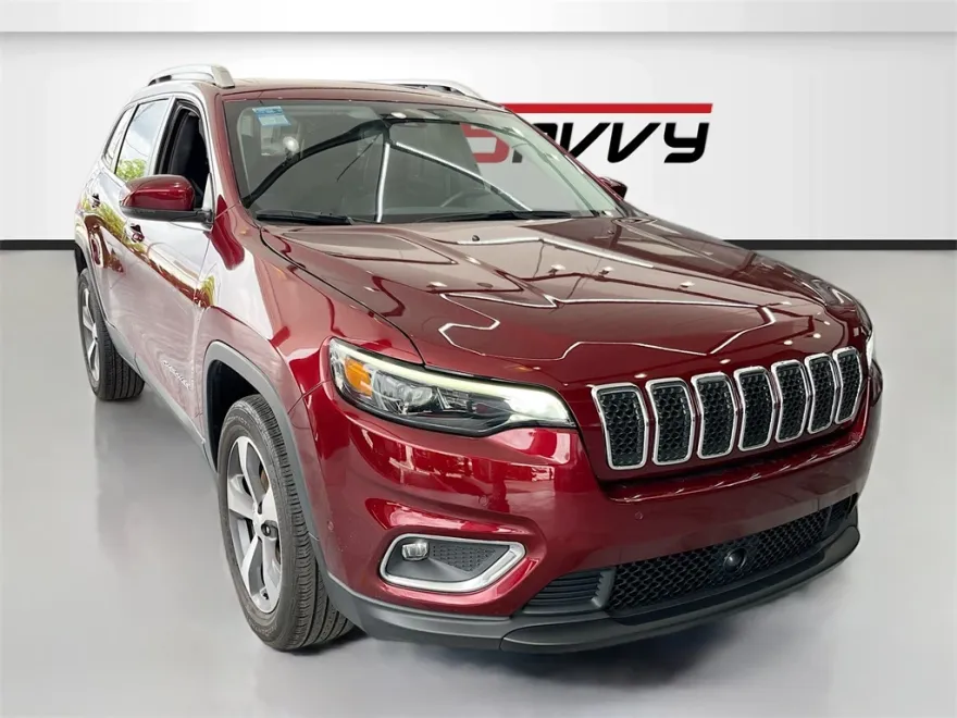 2022 Jeep Grand Cherokee Laredo photo 1
