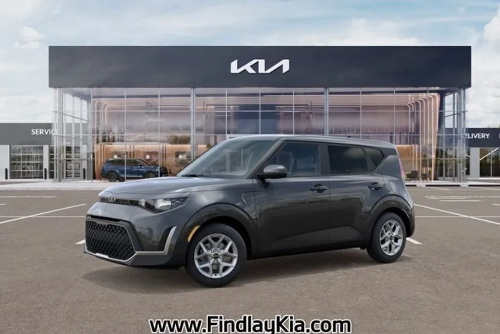 2025 Kia Soul LX photo 1