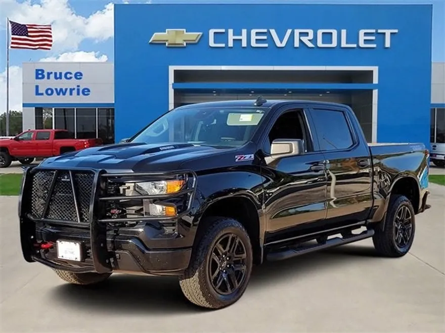 2024 Chevrolet Silverado 1500 Custom Trail Boss photo 1