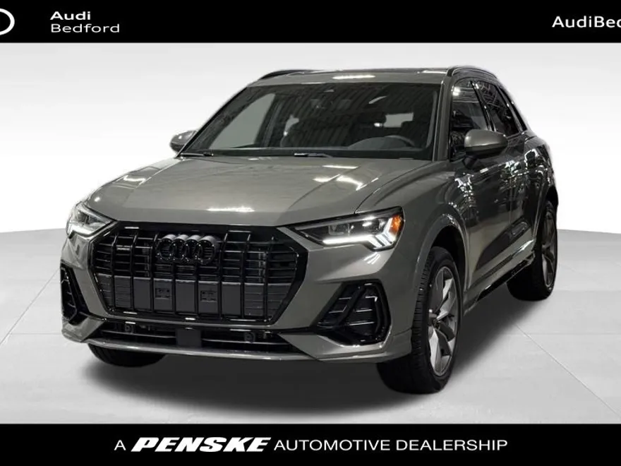 2025 Audi Q3 45 TFSI S line Premium photo 1